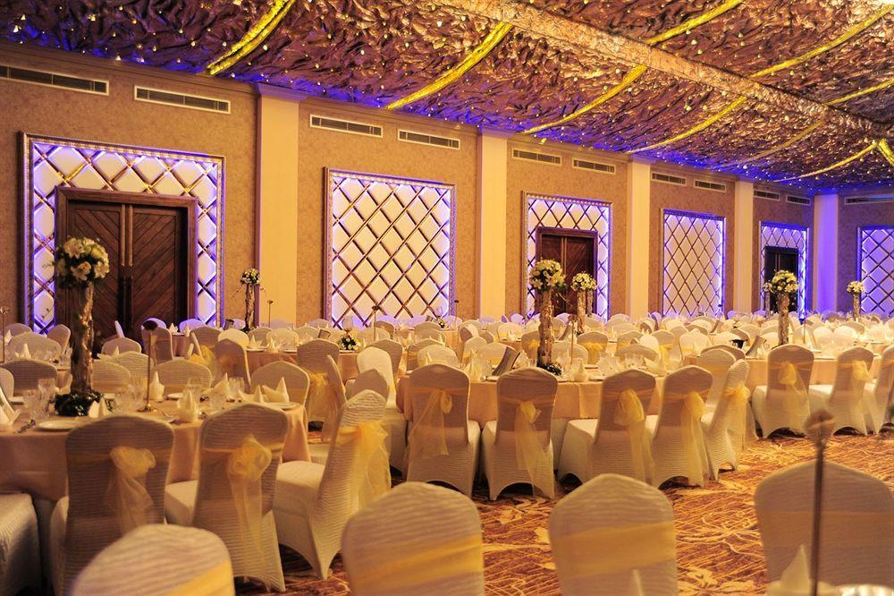 Onreech Hotel Seeduwa Luaran gambar